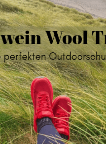Giesswein Wool Trail X an einem Strand in Irland. Wasserdicht, atmungsaktiv und bequem.